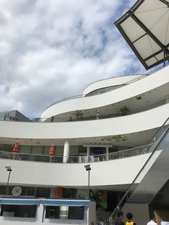 横浜ベイクオーター.jpg